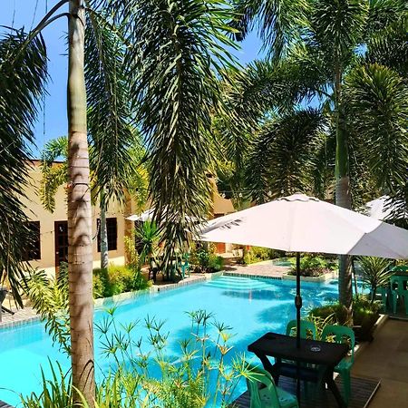 Softstone Resort Панглао Екстер'єр фото